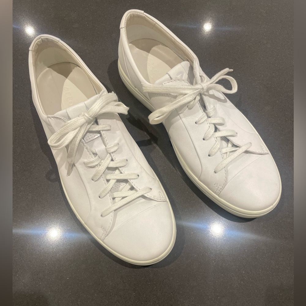 Ecco White Men's Sneakers